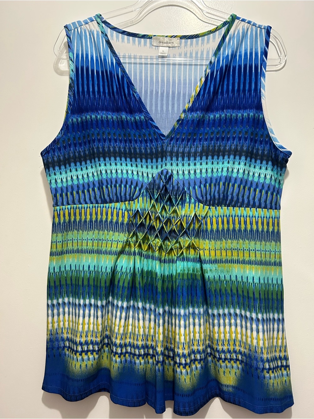 Womens XL Blue Ombre Sleeveless Poly V-Neck Shirt Top Blouse by Dress Barn